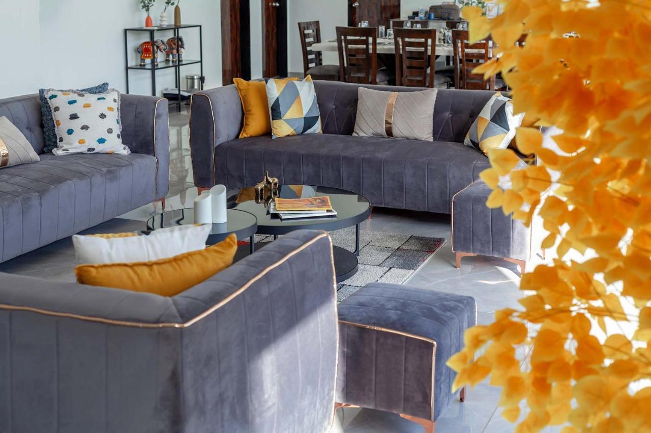 Natures Odyssey By Stayvista - Amidst Lush Greenery With Outdoor Pool And Indoor Activities Chinchavli 외부 사진